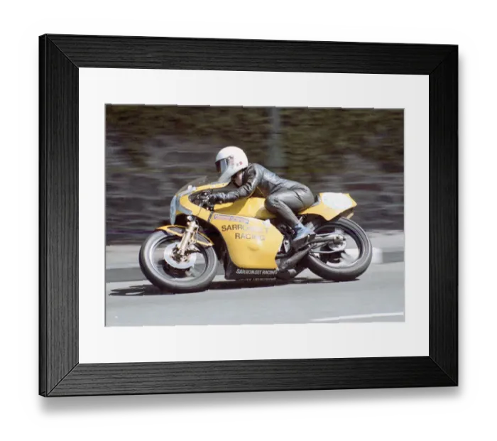 Framed Print : Mal Kirwan (Yamaha) 1982 Senior TT Framed Print : Mal Kirwan (Yamaha) 1982 Senior TT
