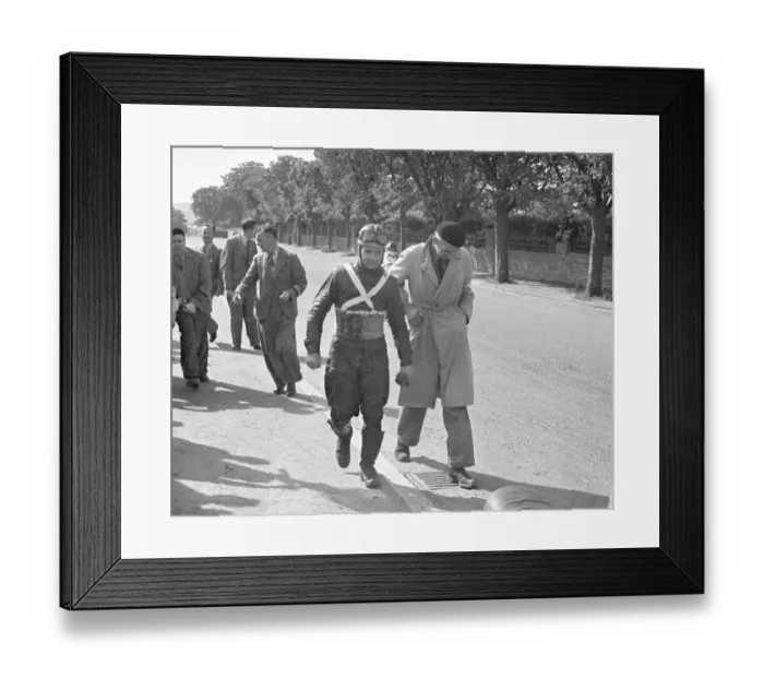 Framed Print : Dennis Parkinson (Norton) 1948 Junior Manx Grand Prix Framed Print : Dennis Parkinson (Norton) 1948 Junior Manx Grand Prix