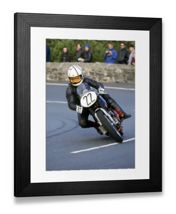 Framed Print : Nick Payton (Velocette) 1986 Senior Classic Manx Grand Prix Framed Print : Nick Payton (Velocette) 1986 Senior Classic Manx Grand Prix