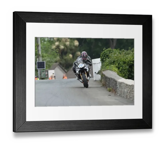 Framed Print : Paul Jordan (Yamaha) 2022 Supersport TT