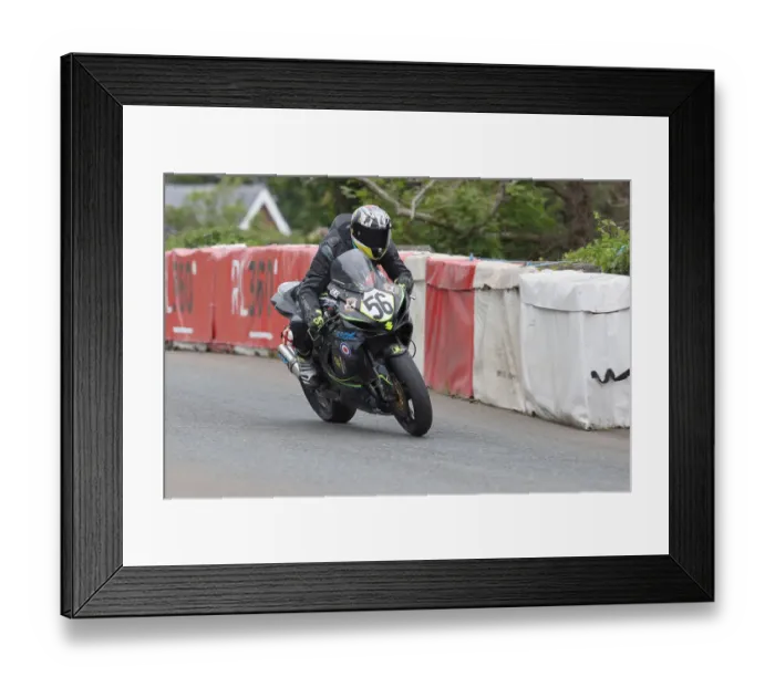 Framed Print : Michael Russell (Suzuki) 2022 Supersport TT Framed Print : Michael Russell (Suzuki) 2022 Supersport TT