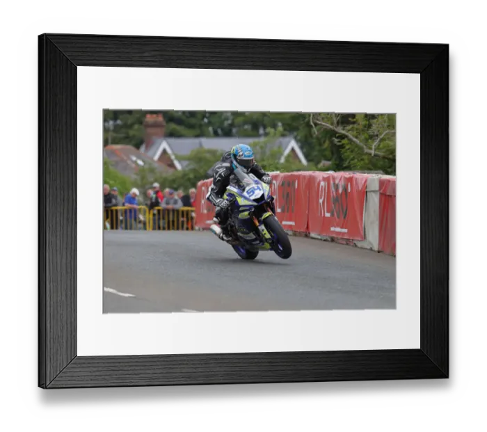 Framed Print : Mike Norbury (Yamaha) 2022 Supersport TT Framed Print : Mike Norbury (Yamaha) 2022 Supersport TT