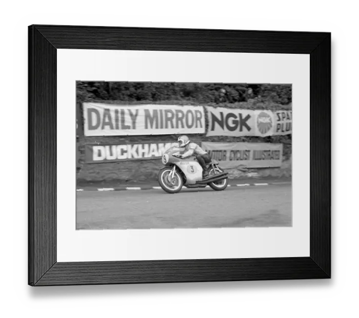 Framed Print : Alberto Pagani (MV) 1972 Senior TT