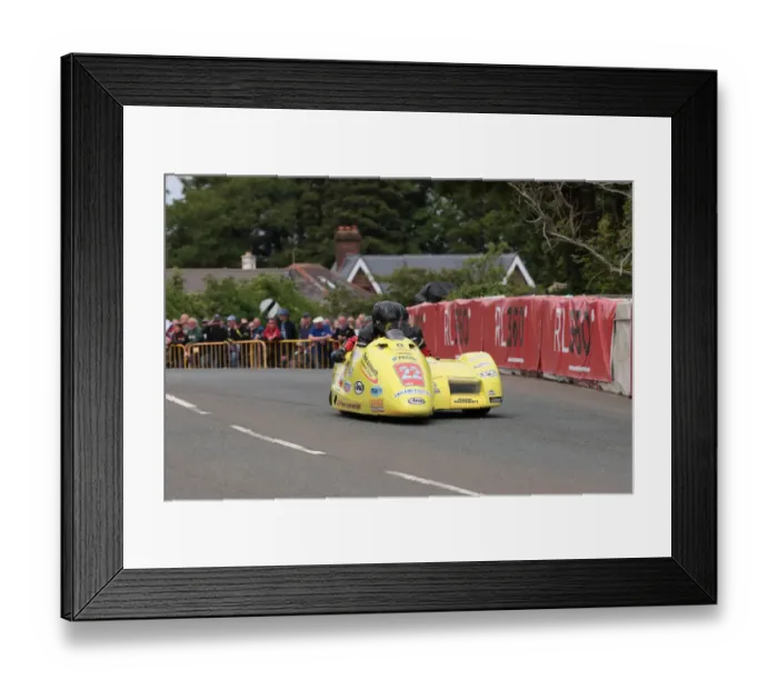 Framed Print : Gordon Shand & Frank Claeys (Shand Suzuki) 2022 Sidecar TT Framed Print : Gordon Shand & Frank Claeys (Shand Suzuki) 2022 Sidecar TT
