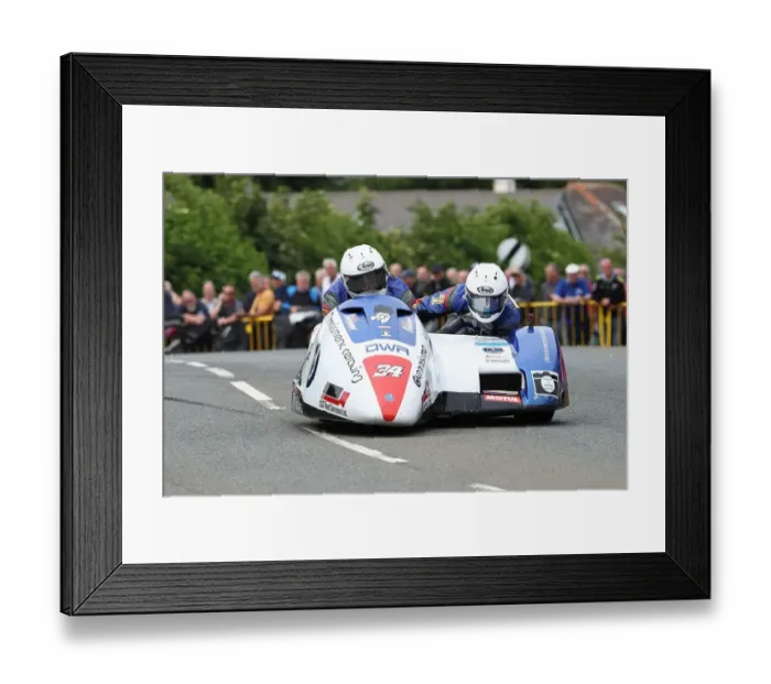 Framed Print : Roger Stockton & Bradley Stockton (Suzuki LCR) 2022 Sidecar TT Framed Print : Roger Stockton & Bradley Stockton (Suzuki LCR) 2022 Sidecar TT