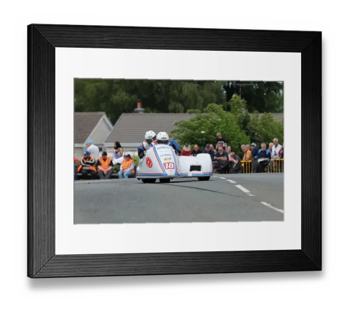 Framed Print : Gary Gibson & Tom Christie (Suzuki Shelbourne) 2022 Sidecar TT Framed Print : Gary Gibson & Tom Christie (Suzuki Shelbourne) 2022 Sidecar TT