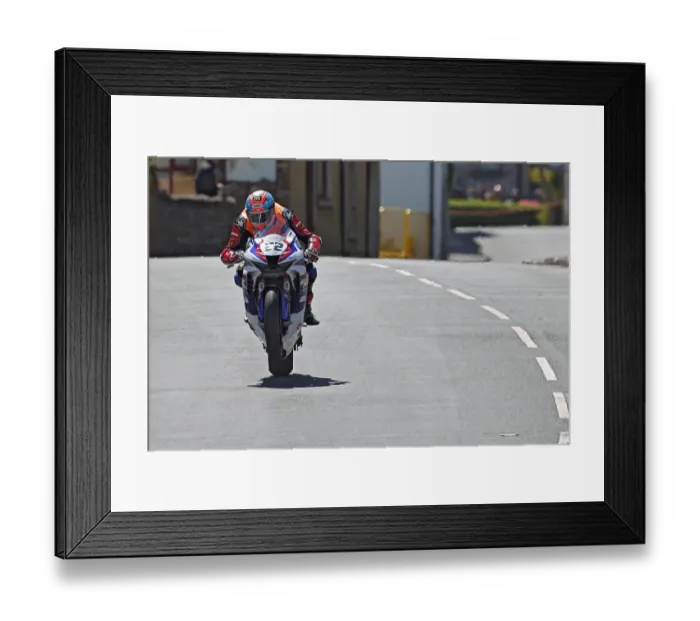 Framed Print : Glen Irwin (Honda) 2022 Senior TT Framed Print : Glen Irwin (Honda) 2022 Senior TT