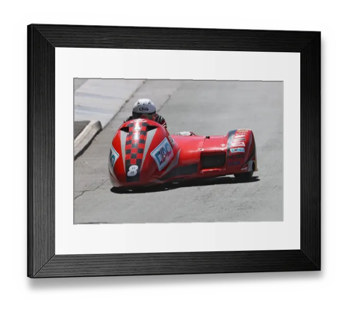 Framed Print : Lewis Blackstock & Patrick Rosney (Honda LCR) 2022 Sidecar TT Framed Print : Lewis Blackstock & Patrick Rosney (Honda LCR) 2022 Sidecar TT