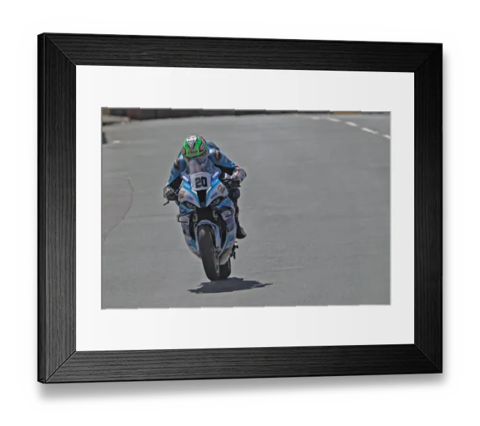 Framed Print : Craig Neve (BMW) 2022 Senior TT Framed Print : Craig Neve (BMW) 2022 Senior TT