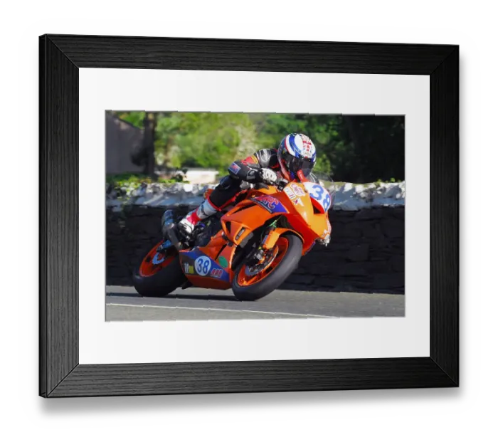 Framed Print : Si Fulton (Kawasaki) 2016 Supersport TT Framed Print : Si Fulton (Kawasaki) 2016 Supersport TT
