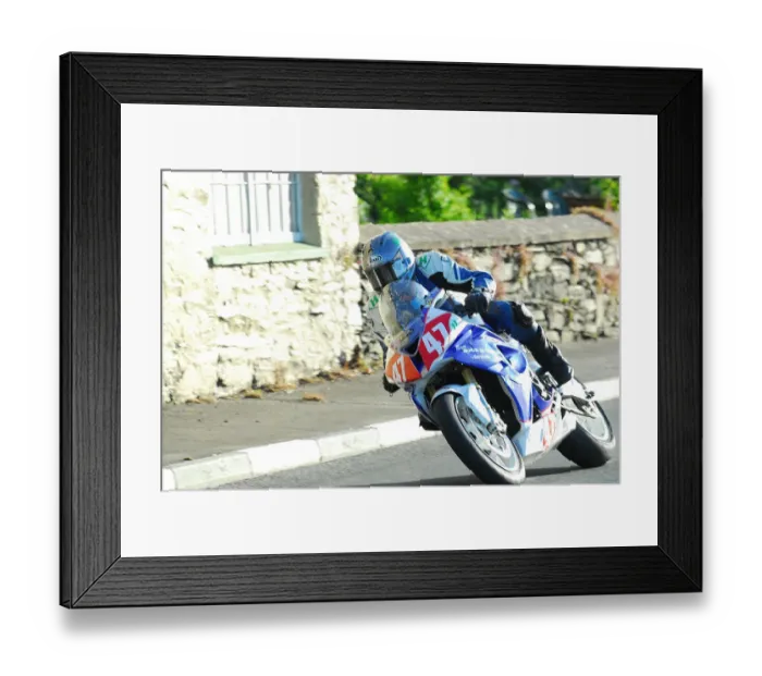 Framed Print : Si Fulton (Honda) 2012 Superstock TT Framed Print : Si Fulton (Honda) 2012 Superstock TT
