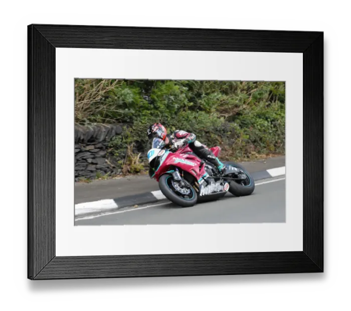 Framed Print : Ryan Farquhar (McAdoo Kawasaki) 2011 Supersport TT Framed Print : Ryan Farquhar (McAdoo Kawasaki) 2011 Supersport TT