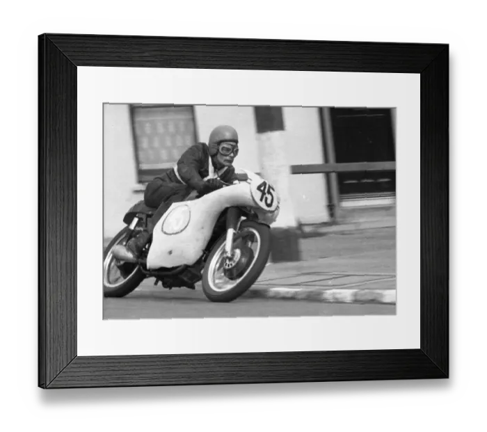 Framed Print : Roy Gates (AJS) 1963 Junior Manx Grand Prix Framed Print : Roy Gates (AJS) 1963 Junior Manx Grand Prix