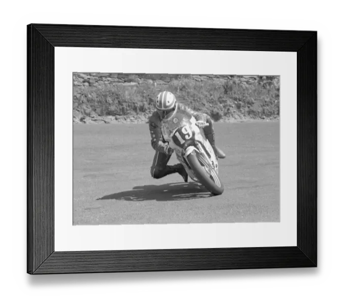 Framed Print : Walter Hoffman (Yamaha) 1983 Formula Two TT Framed Print : Walter Hoffman (Yamaha) 1983 Formula Two TT