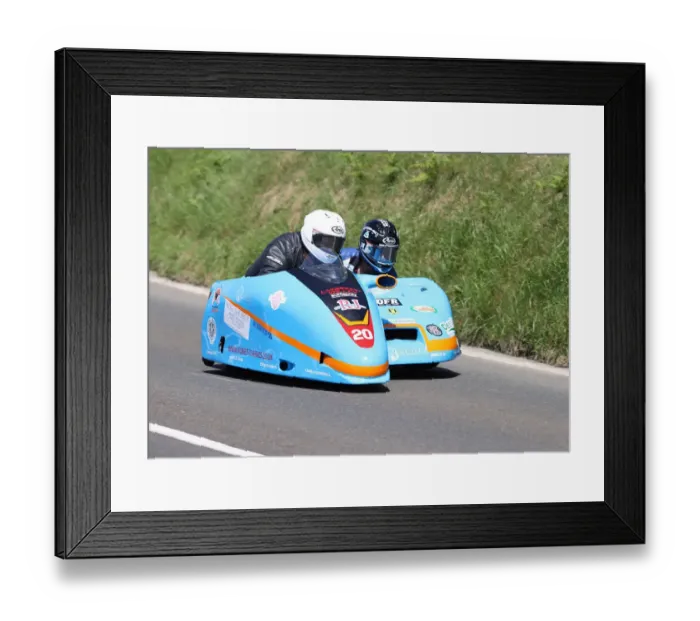 Framed Print : Rob Handcock & Liam Gordon (Suzuki Shelbourne) 2022 Sidecar TT Framed Print : Rob Handcock & Liam Gordon (Suzuki Shelbourne) 2022 Sidecar TT