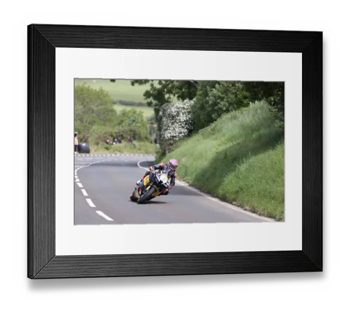 Framed Print : Davey Todd (Honda) 2022 Supersport TT Framed Print : Davey Todd (Honda) 2022 Supersport TT