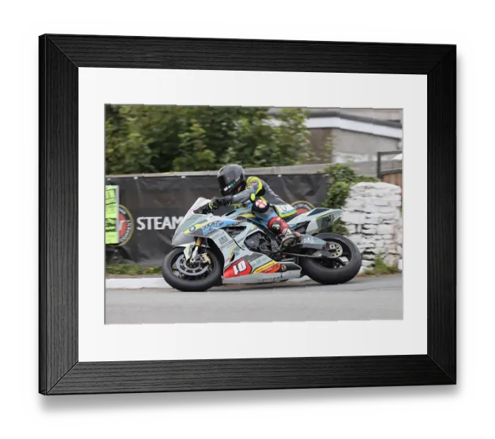 Framed Print : Michael Russell (BMW) 2022 Southern 100 Framed Print : Michael Russell (BMW) 2022 Southern 100