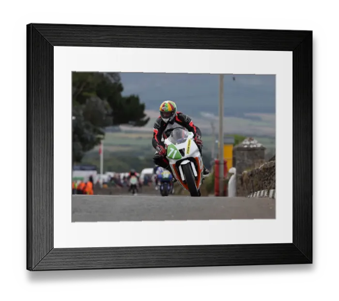 Framed Print : Neil Mason (Suzuki) 2022 Southern 100 Framed Print : Neil Mason (Suzuki) 2022 Southern 100