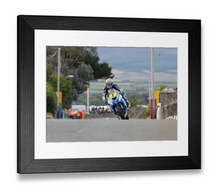 Framed Print : Dean Harrison (Kawasaki) 2022 Southern 100 Framed Print : Dean Harrison (Kawasaki) 2022 Southern 100
