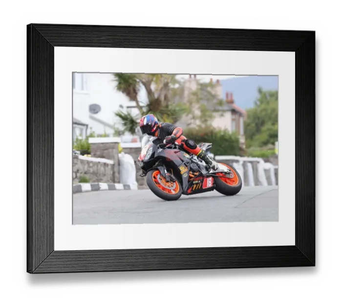 Framed Print : Andy Sailor (Honda) 2022 Southern 100 Framed Print : Andy Sailor (Honda) 2022 Southern 100