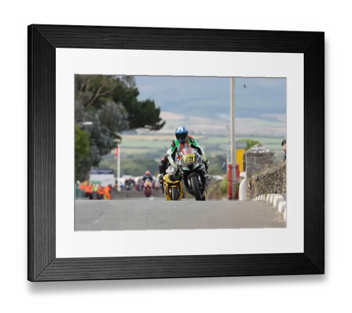 Framed Print : Yann Galli (Honda) 2022 Southern 100 Framed Print : Yann Galli (Honda) 2022 Southern 100