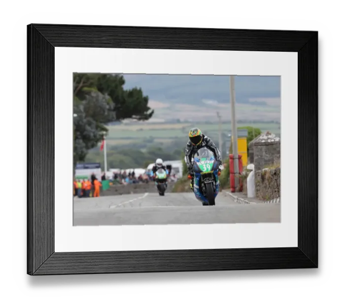 Framed Print : Matt Mylchreest (Suzuki) 2022 Southern 100 Framed Print : Matt Mylchreest (Suzuki) 2022 Southern 100
