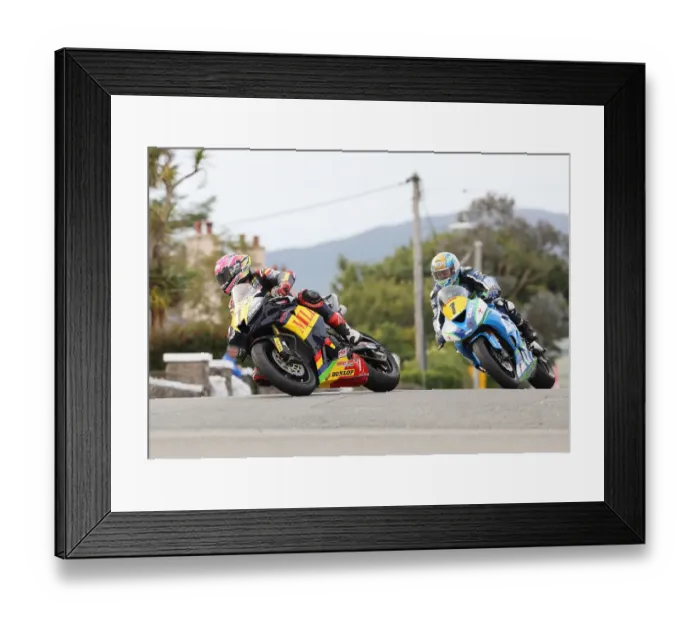 Framed Print : Davey Todd (Honda) and Dean Harrison (Kawasaki) 2022 Southern 100 Framed Print : Davey Todd (Honda) and Dean Harrison (Kawasaki) 2022 Southern 100