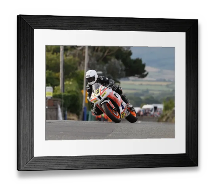 Framed Print : Jamie Williams (Honda) 2022 Southern 100 Framed Print : Jamie Williams (Honda) 2022 Southern 100