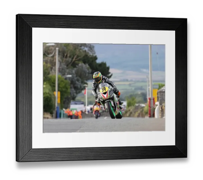 Framed Print : Matt Mylchreest (Kawasaki) 2022 Southern 100 Framed Print : Matt Mylchreest (Kawasaki) 2022 Southern 100