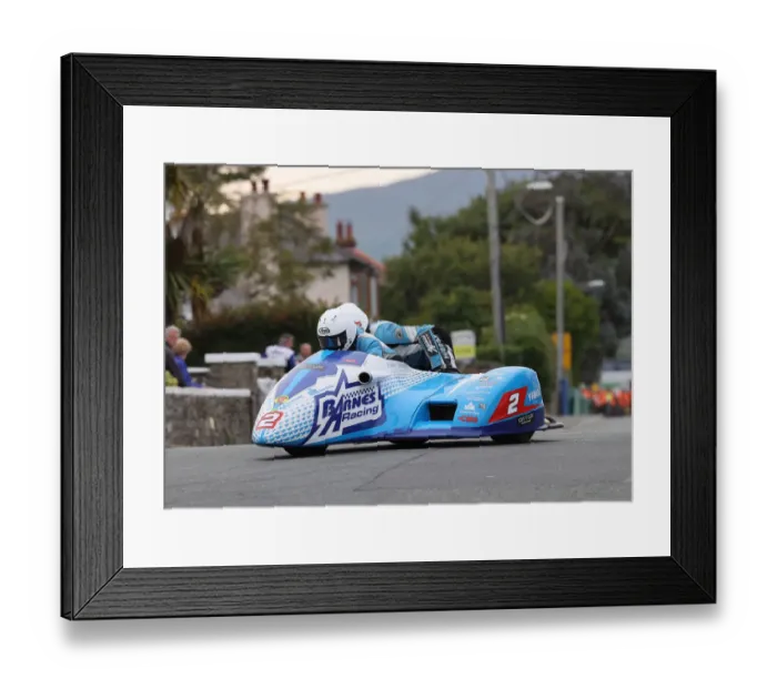Framed Print : John Holden & Dan Sayle (LCR Suzuki) 2022 Southern 100 Framed Print : John Holden & Dan Sayle (LCR Suzuki) 2022 Southern 100