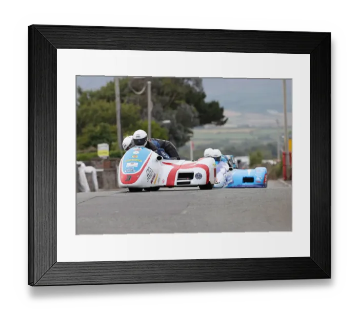 Framed Print : Conrad Harrison & Andrew Winkle (Bellas Honda) 2022 Southern 100 Framed Print : Conrad Harrison & Andrew Winkle (Bellas Honda) 2022 Southern 100