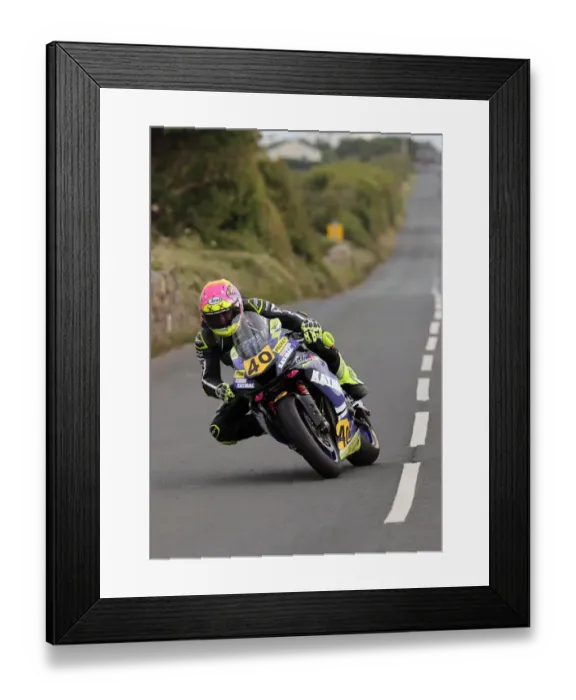 Framed Print : Rhys Hardisty (Yamaha) 2022 Southern 100 Framed Print : Rhys Hardisty (Yamaha) 2022 Southern 100