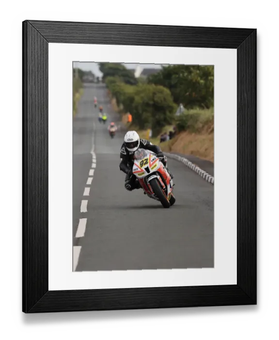 Framed Print : Jamie Williams (Honda) 2022 Southern 100 Framed Print : Jamie Williams (Honda) 2022 Southern 100