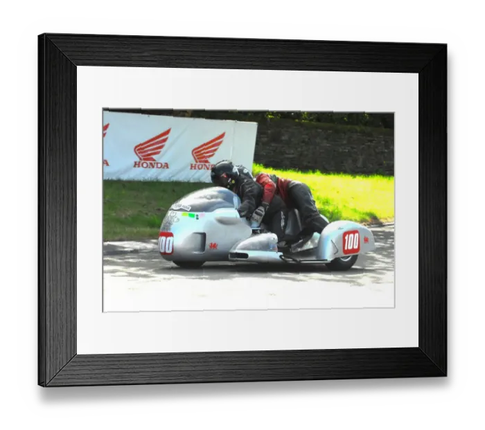 Framed Print : Alun Thomas & Mike Cookson (Sidecar) 2016 TT Parade Lap