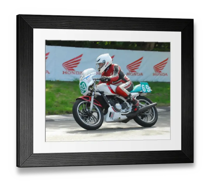 Framed Print : Jim Porter (Yamaha) 2016 TT Parade Lap Framed Print : Jim Porter (Yamaha) 2016 TT Parade Lap