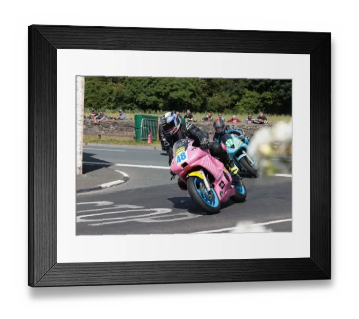 Framed Print : Matt Sayle (Yamaha) 2022 Southern 100 Framed Print : Matt Sayle (Yamaha) 2022 Southern 100