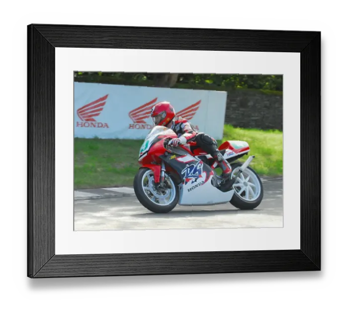Framed Print : Ian Richards (Honda) 2016 TT Parade Lap Framed Print : Ian Richards (Honda) 2016 TT Parade Lap