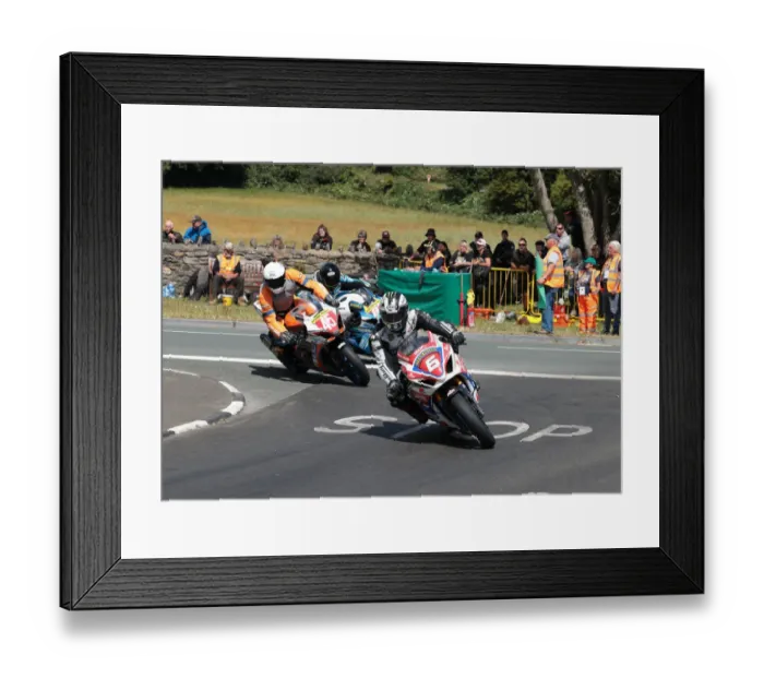 Framed Print : Michael Dunlop (Suzuki) 2022 Southern 100 Framed Print : Michael Dunlop (Suzuki) 2022 Southern 100