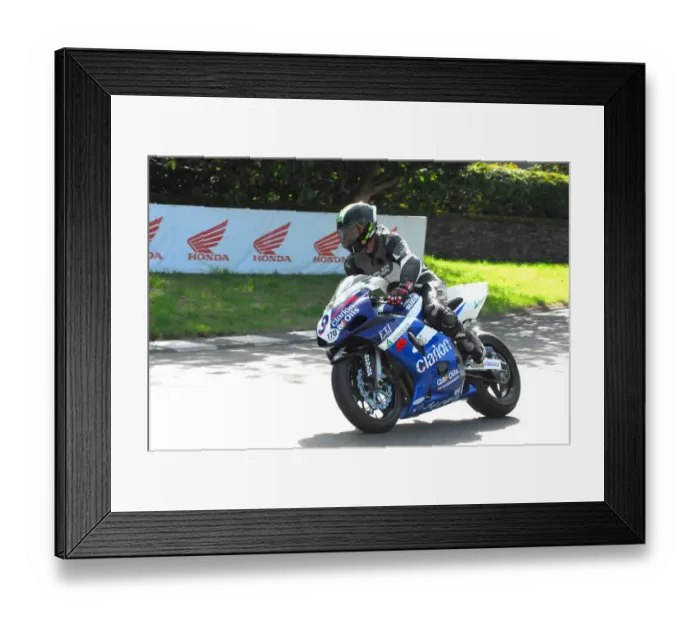 Framed Print : Gaz Evans (Suzuki) 2016 TT Parade Lap