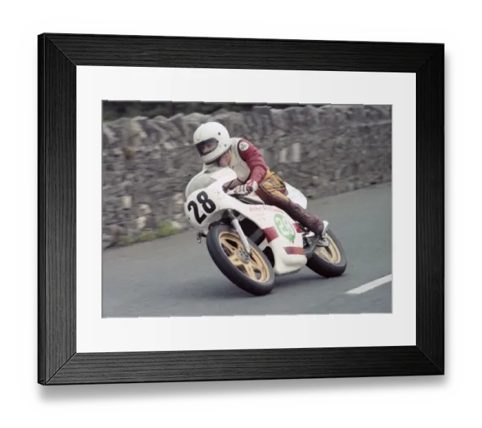 Framed Print : Peter Shillings (Yamaha) 1981 Southern 100