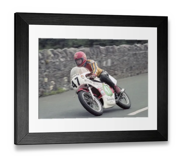 Framed Print : Danny Shimmin (Harrison Yamaha) 1981 Southern 100 Framed Print : Danny Shimmin (Harrison Yamaha) 1981 Southern 100