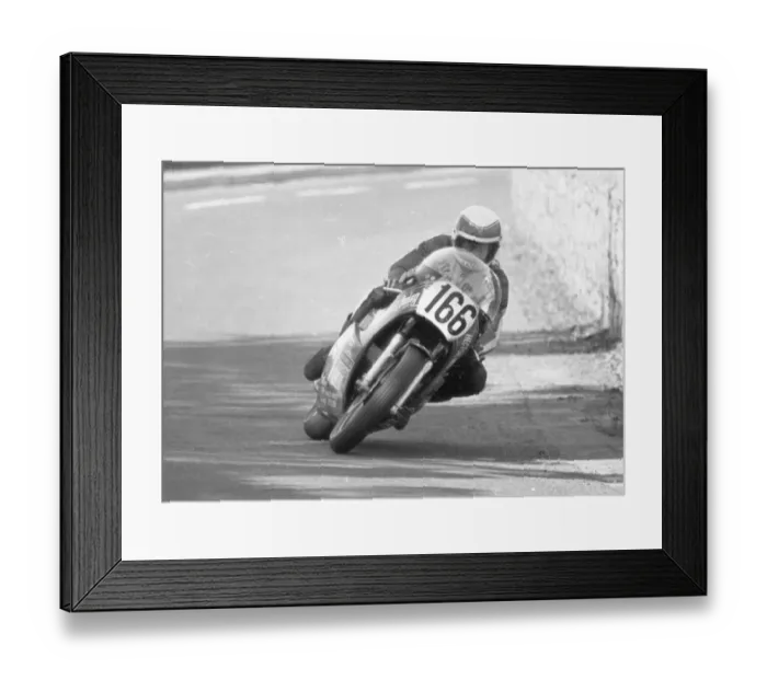 Framed Print : Steve Cull (Suzuki) 1980 Southern 100