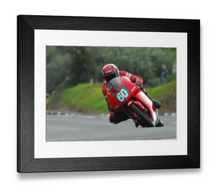 Framed Print : Dan Sayle (Honda) 2016 Lightweight Manx Grand Prix Framed Print : Dan Sayle (Honda) 2016 Lightweight Manx Grand Prix