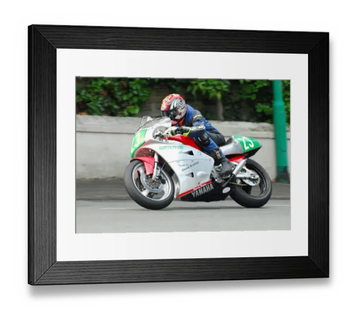 Framed Print : Stuart Hall (Yamaha) 2016 Lightweight Classic TT Framed Print : Stuart Hall (Yamaha) 2016 Lightweight Classic TT