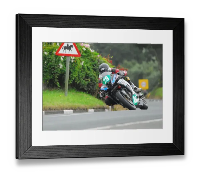 Framed Print : James Chawke (Kawasaki) 2016 Supertwin Manx Grand Prix Framed Print : James Chawke (Kawasaki) 2016 Supertwin Manx Grand Prix