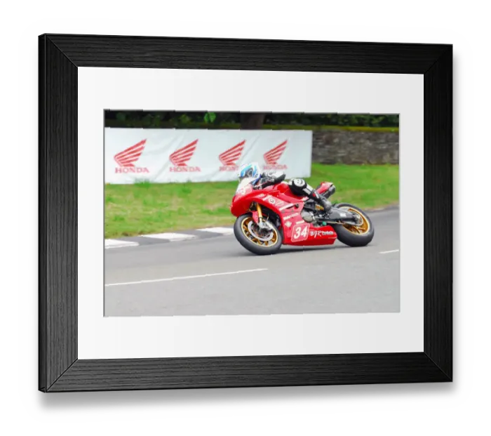 Framed Print : Paul van der Heiden (Ducati) 2016 Newcomers Manx Grand Prix Framed Print : Paul van der Heiden (Ducati) 2016 Newcomers Manx Grand Prix