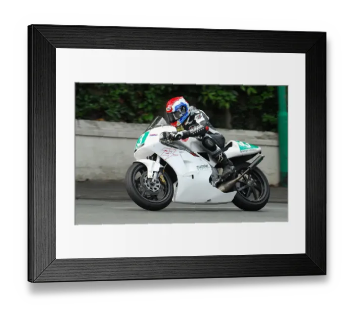 Framed Print : Dave Madsen-Mygdal (Honda) 2016 Lightweight Classic TT Framed Print : Dave Madsen-Mygdal (Honda) 2016 Lightweight Classic TT