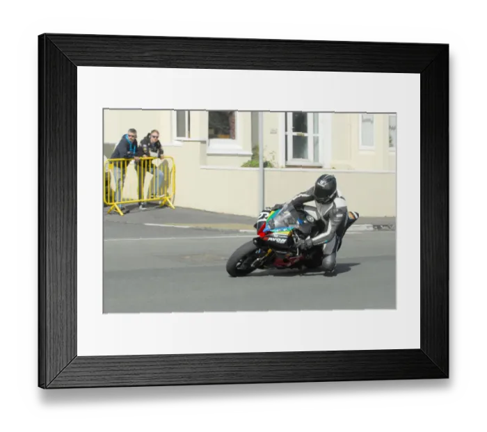 Framed Print : Sam Johnson (Yamaha) 2016 Junior Manx Grand Prix Framed Print : Sam Johnson (Yamaha) 2016 Junior Manx Grand Prix