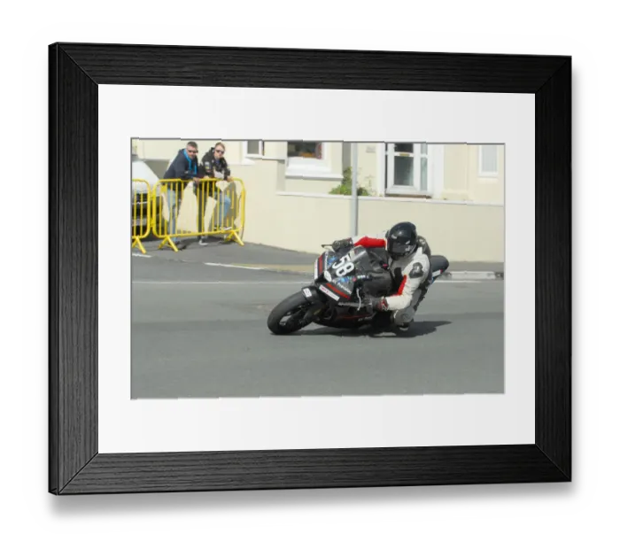Framed Print : Gaz Evans (Honda) 2016 Junior Manx Grand Prix Framed Print : Gaz Evans (Honda) 2016 Junior Manx Grand Prix