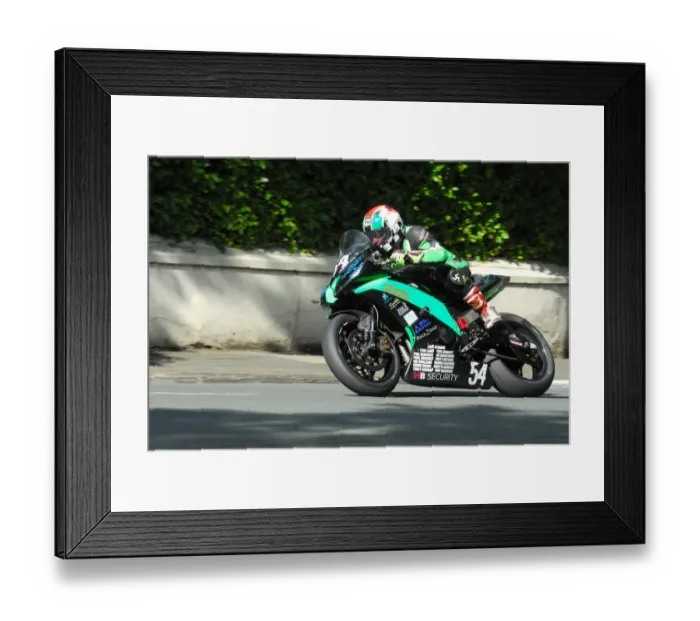 Framed Print : Lee Hembury (Yamaha) 2016 Junior Manx Grand Prix Framed Print : Lee Hembury (Yamaha) 2016 Junior Manx Grand Prix